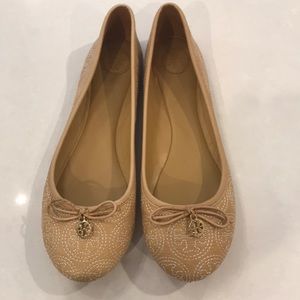 EUC Tory Burch Tan Flats